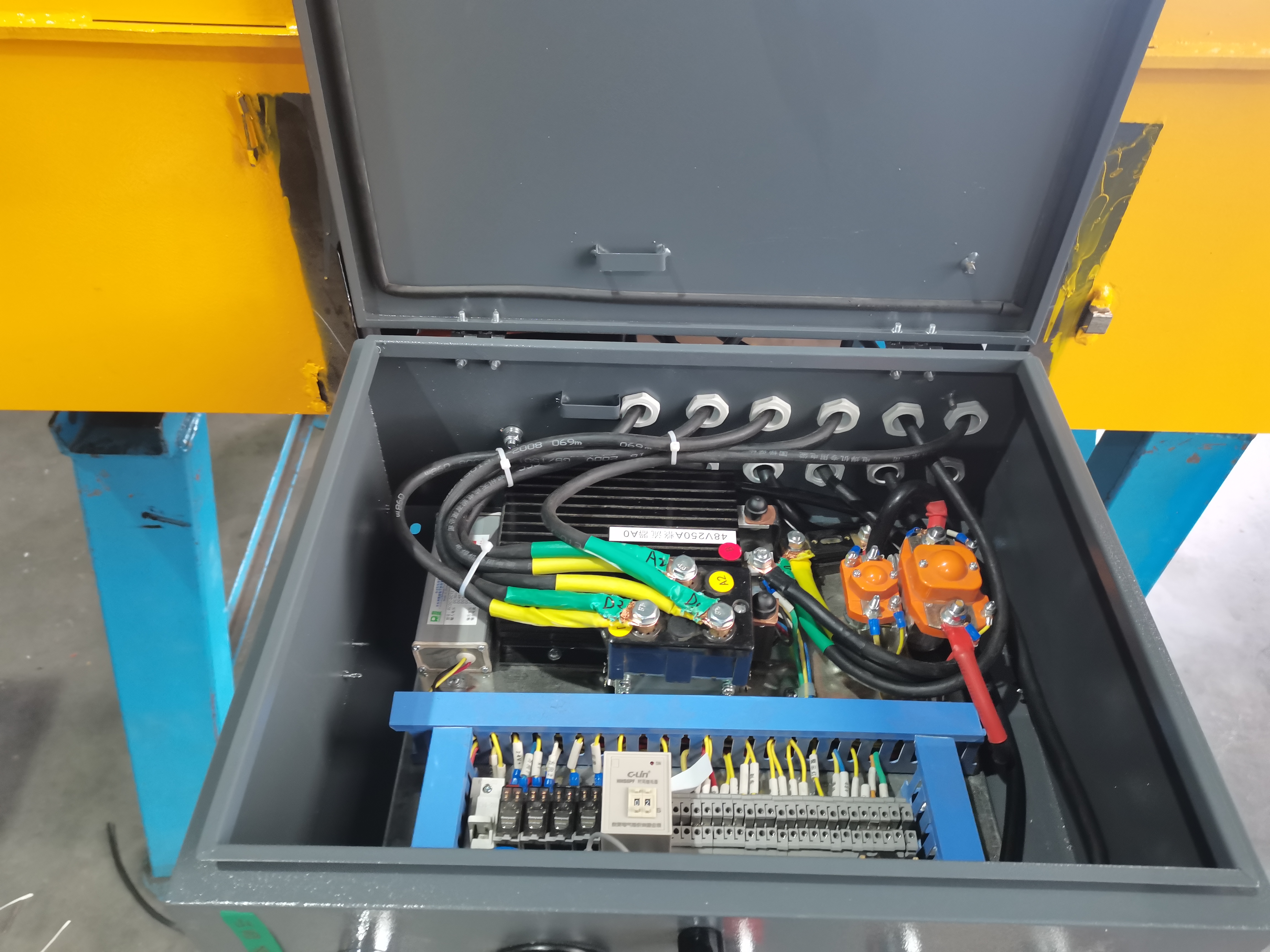 Electric Flat Carts Charging Box for Industrial Electric Transfer Cart Power Supply
