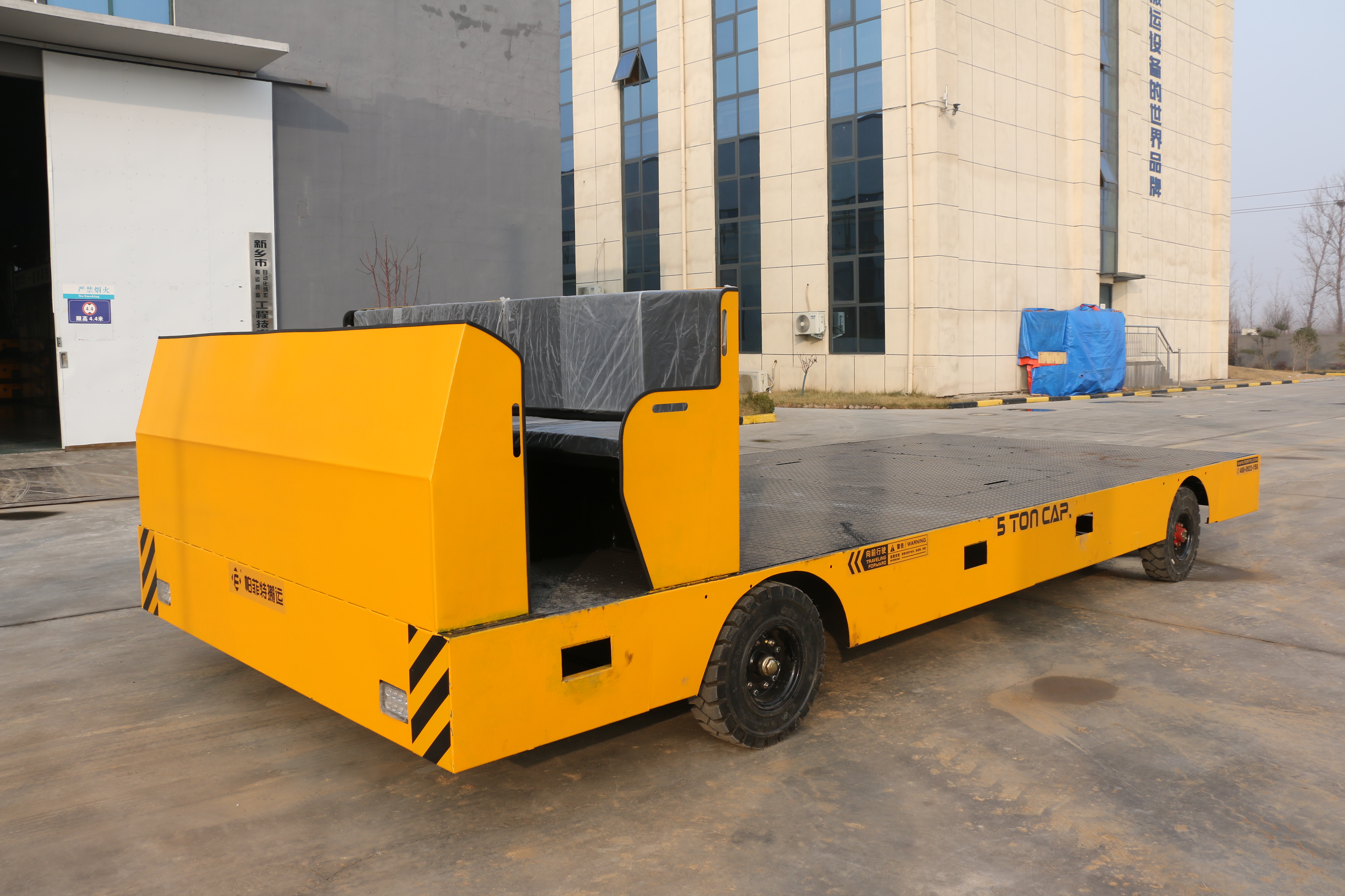 Steering Wheel Controlled Material Transfer Cart for Factory and Workshop Handling